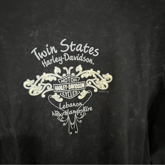 6/$25 Harley-Davidson Women's Black Tee with Gold Logo - Picture 5 of 8